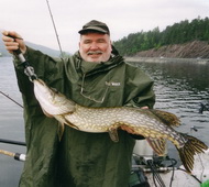  Gebissen auf Green Perch floating!